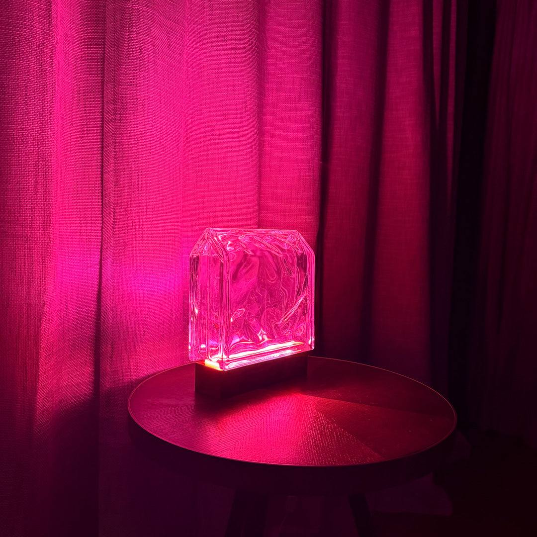 Wired Arch Bloc Lamp
