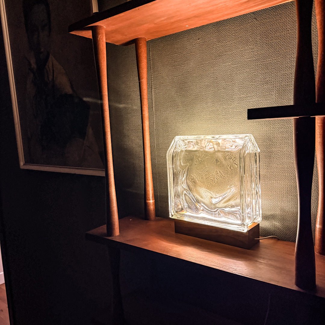 Wired Arch Bloc Lamp