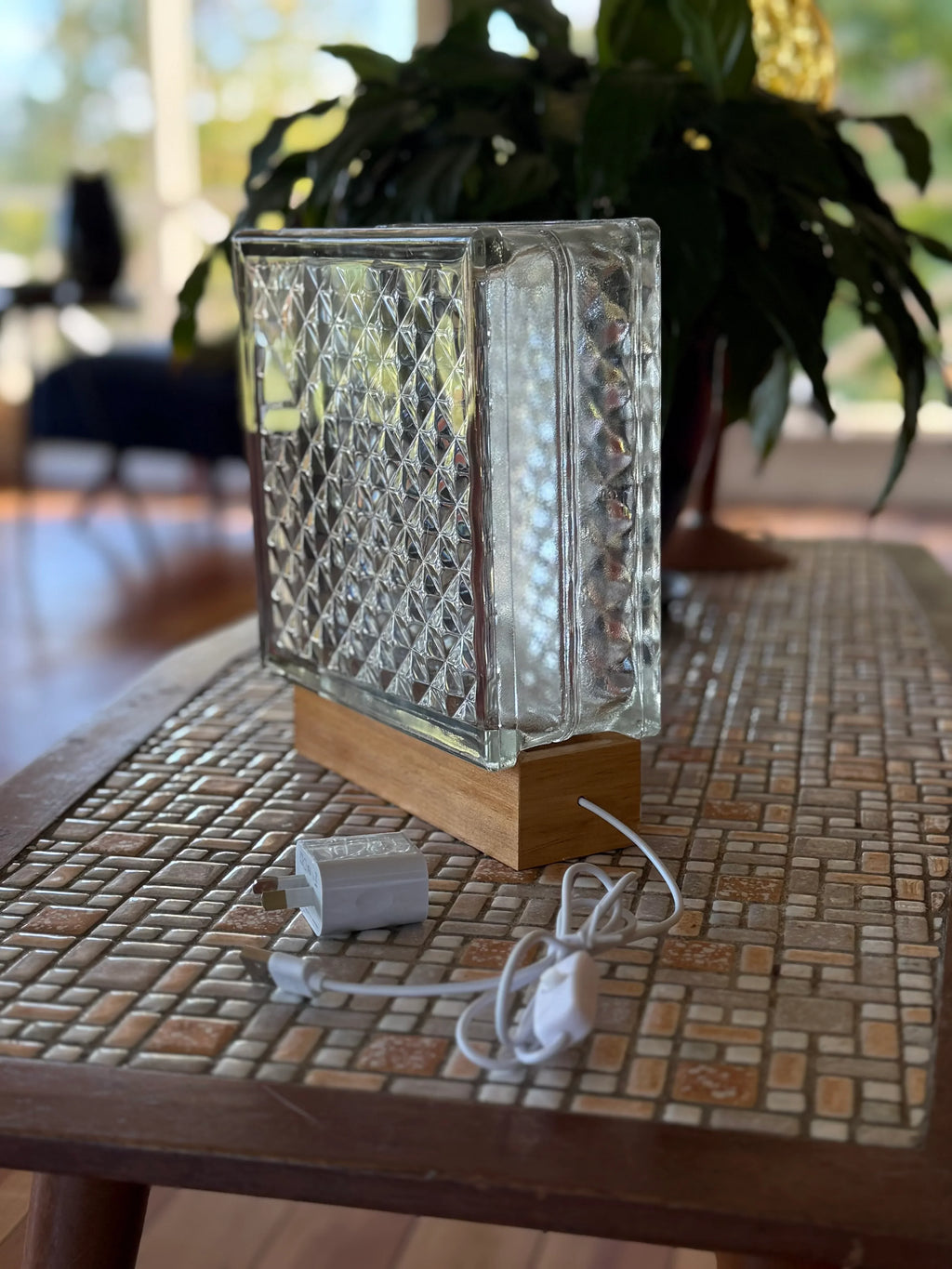 Wired Weave Bloc Lamp